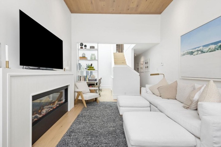 Photo 7 at 1944 Mcnicoll Avenue, Kitsilano, Vancouver West