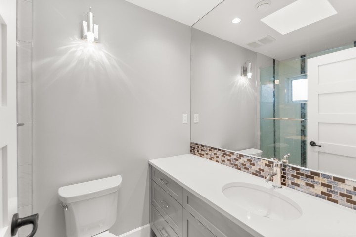 Photo 22 at 1041 W 58th Avenue, South Granville, Vancouver West