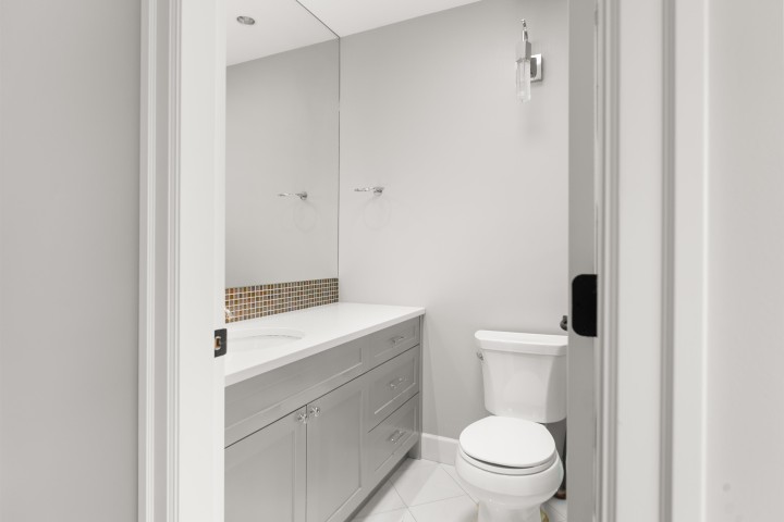 Photo 24 at 1041 W 58th Avenue, South Granville, Vancouver West