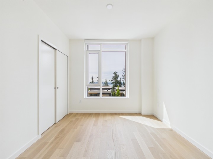 Photo 2 at 208 - 3963 Uplands, Cypress Park Estates, West Vancouver