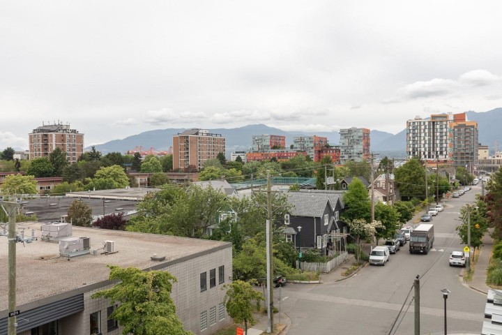 Photo 24 at 321 - 1120 E Georgia Street, Strathcona, Vancouver East