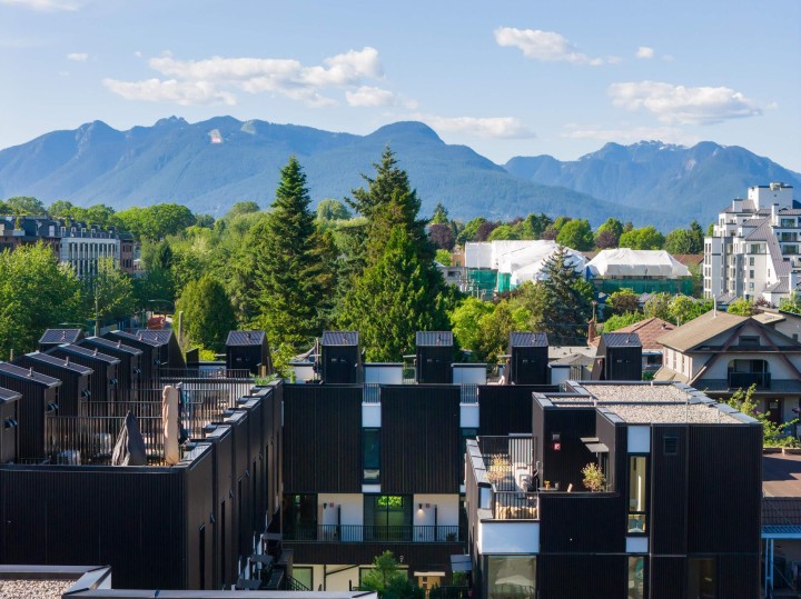 Photo 38 at 142 - 2880 Nanaimo Street, Renfrew Heights, Vancouver East