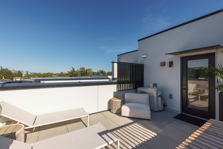 Photo 37 at 142 - 2880 Nanaimo Street, Renfrew Heights, Vancouver East