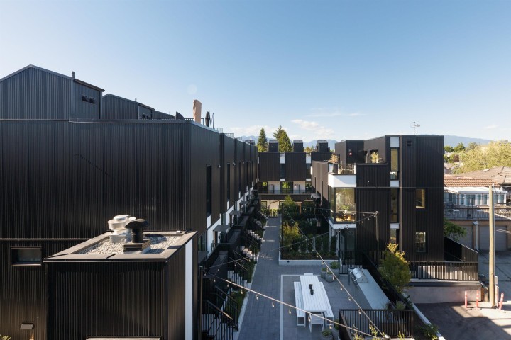 Photo 39 at 142 - 2880 Nanaimo Street, Renfrew Heights, Vancouver East
