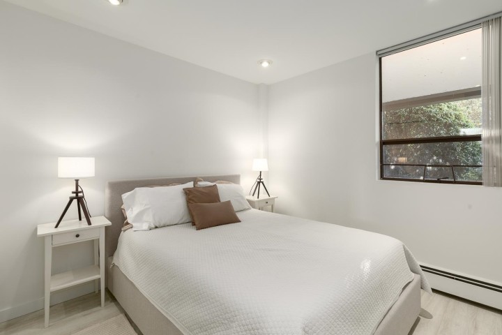 Photo 12 at 101 - 1737 Duchess Avenue, Ambleside, West Vancouver
