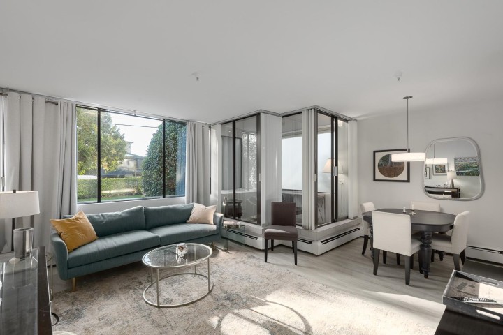 Photo 1 at 101 - 1737 Duchess Avenue, Ambleside, West Vancouver