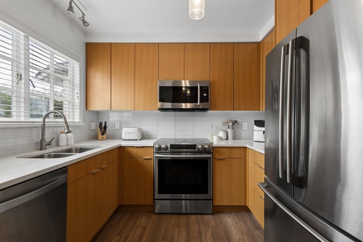 Photo 13 at 2966 W 33rd Avenue, MacKenzie Heights, Vancouver West