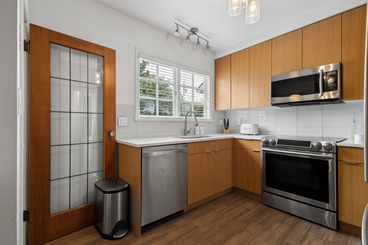 Photo 12 at 2966 W 33rd Avenue, MacKenzie Heights, Vancouver West