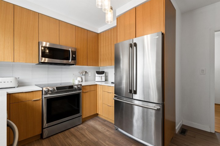 Photo 14 at 2966 W 33rd Avenue, MacKenzie Heights, Vancouver West