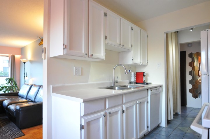 Photo 3 at 209 - 930 E 7th Avenue, Mount Pleasant VE, Vancouver East