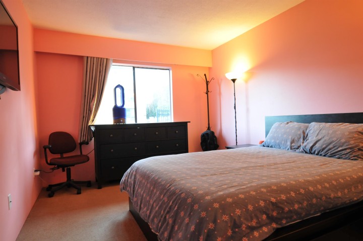 Photo 9 at 209 - 930 E 7th Avenue, Mount Pleasant VE, Vancouver East
