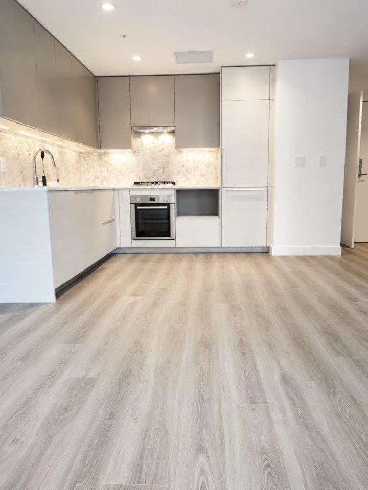 Photo 11 at 208 - 8188 Fraser Street, South Vancouver, Vancouver East