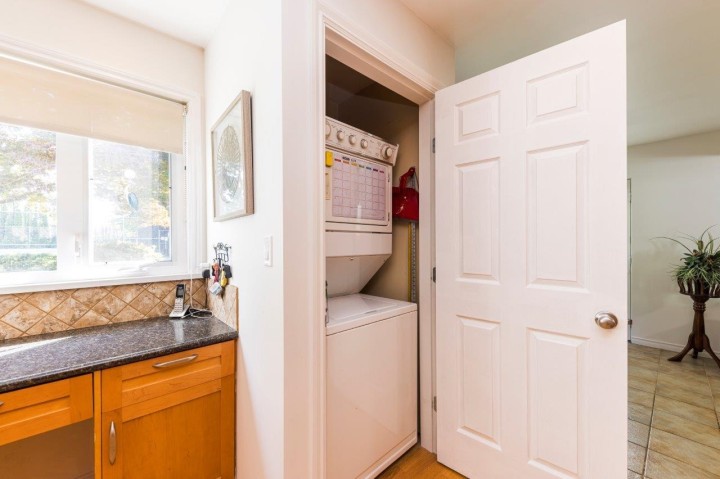 Photo 14 at 1140 Pinewood Crescent, Norgate, North Vancouver
