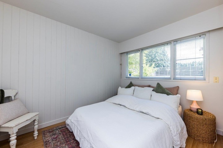 Photo 18 at 1140 Pinewood Crescent, Norgate, North Vancouver