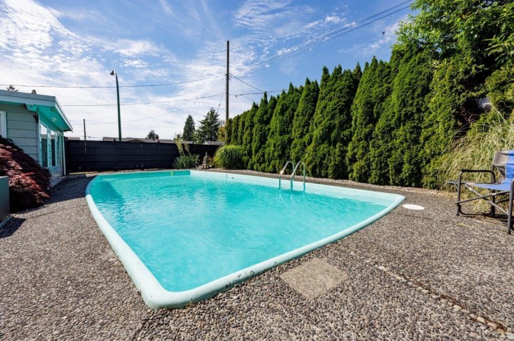 Photo 21 at 1140 Pinewood Crescent, Norgate, North Vancouver
