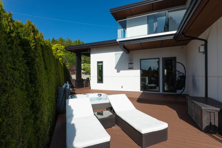 Photo 34 at 908 Beaconsfield Road, North Vancouver