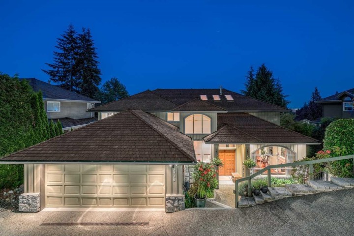 Photo 1 at 3938 Braemar Place, Braemar, North Vancouver