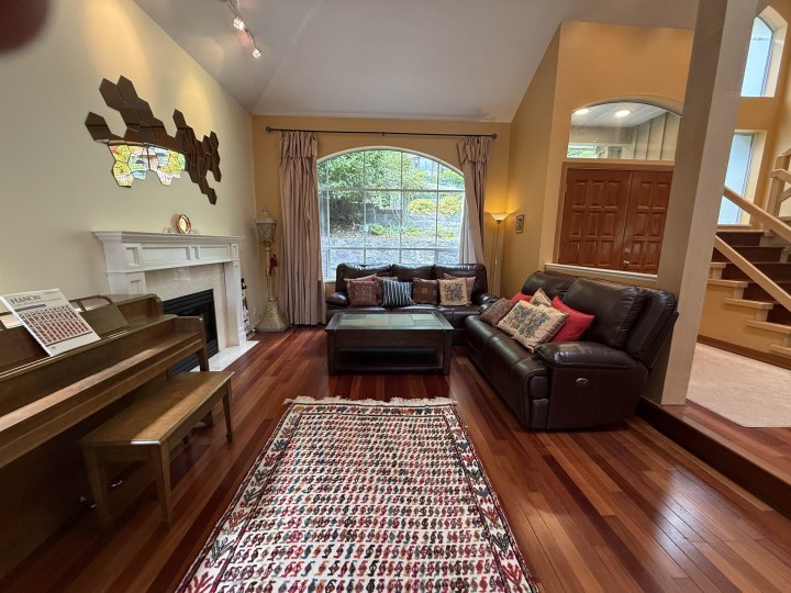 Photo 5 at 3938 Braemar Place, Braemar, North Vancouver
