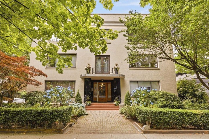 Photo 1 at 6 - 985 Jervis Street, West End VW, Vancouver West