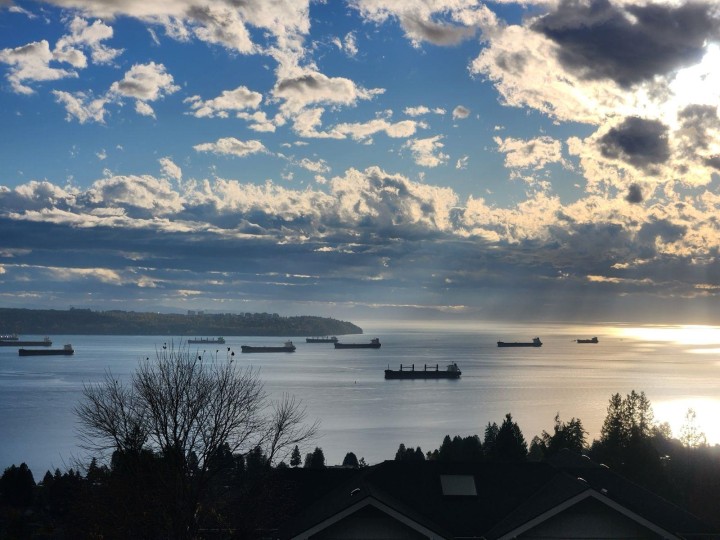 Photo 3 at 2353 Orchard Lane, Queens, West Vancouver