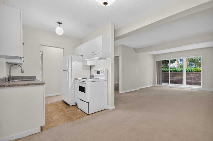 Photo 11 at 118 - 1655 Nelson Street, West End VW, Vancouver West