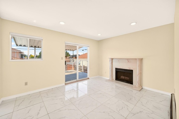 Photo 9 at 7275 Victoria Drive, Fraserview VE, Vancouver East