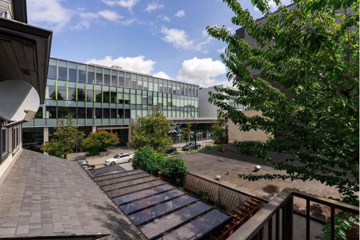 Photo 25 at 2110 Alberta Street, False Creek, Vancouver West