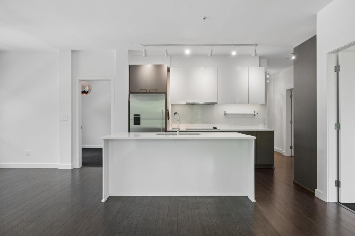 Photo 12 at 204 - 1621 Hamilton Avenue, Mosquito Creek, North Vancouver
