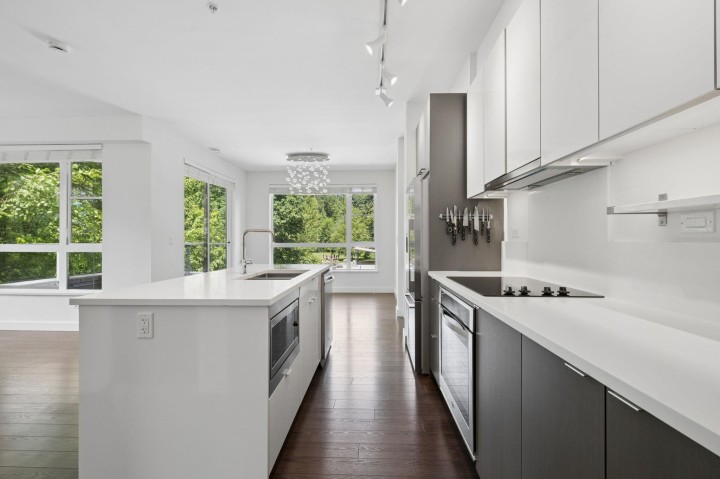 Photo 15 at 204 - 1621 Hamilton Avenue, Mosquito Creek, North Vancouver