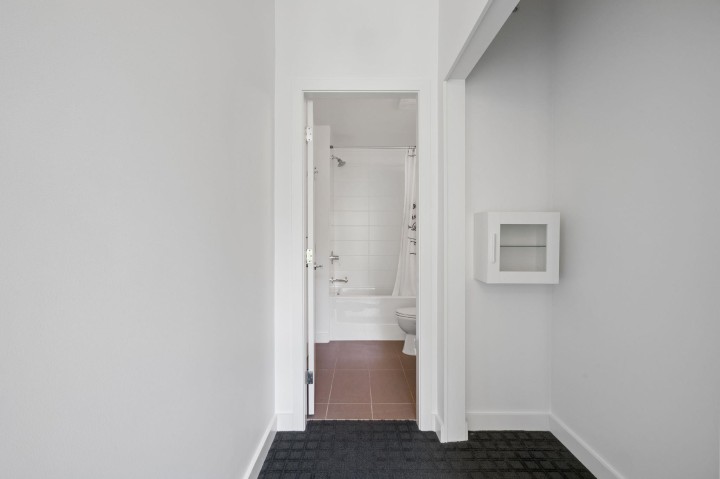 Photo 19 at 204 - 1621 Hamilton Avenue, Mosquito Creek, North Vancouver