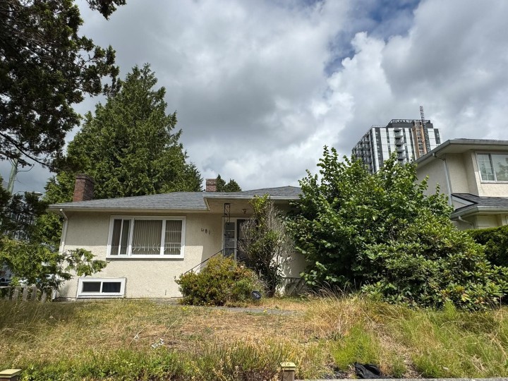 Photo 1 at 481 W 40th Avenue, Cambie, Vancouver West