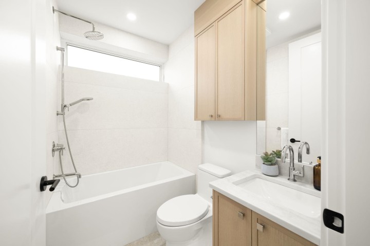 Photo 20 at 1095 E 14th Avenue, Mount Pleasant VE, Vancouver East