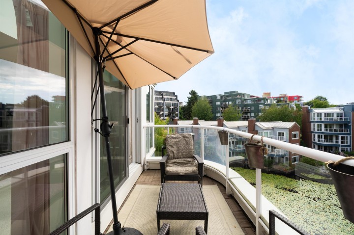 Photo 24 at 405 - 1502 Island Park Walk, False Creek, Vancouver West