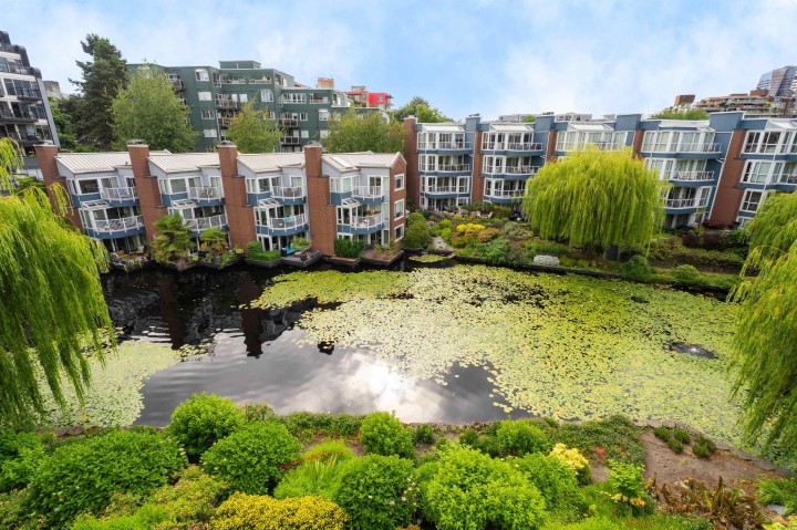 Photo 30 at 405 - 1502 Island Park Walk, False Creek, Vancouver West