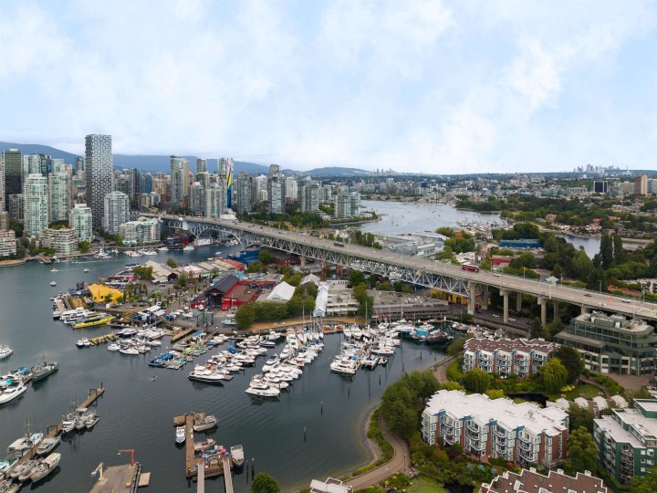 Photo 38 at 405 - 1502 Island Park Walk, False Creek, Vancouver West
