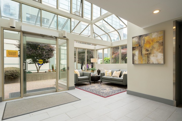 Photo 39 at 405 - 1502 Island Park Walk, False Creek, Vancouver West