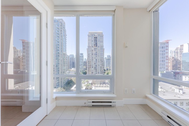 Photo 17 at 1106 - 535 Smithe Street, Downtown VW, Vancouver West