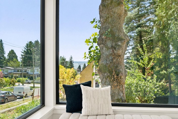 Photo 6 at 2508 Nelson Avenue, West Vancouver