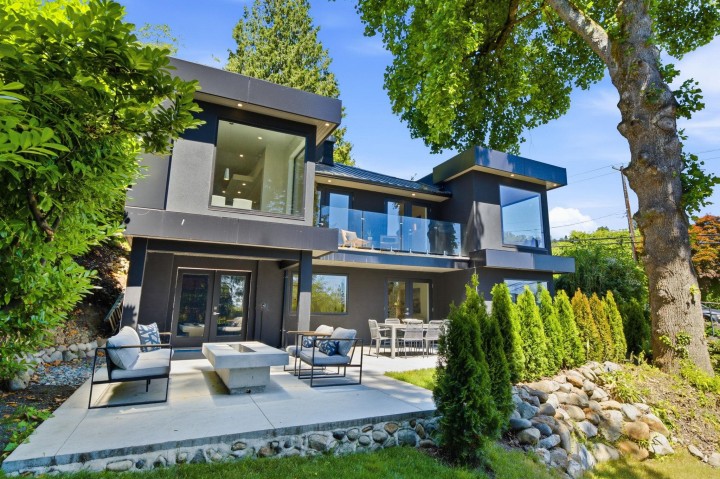 Photo 1 at 2508 Nelson Avenue, West Vancouver