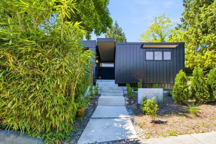 Photo 4 at 2508 Nelson Avenue, West Vancouver