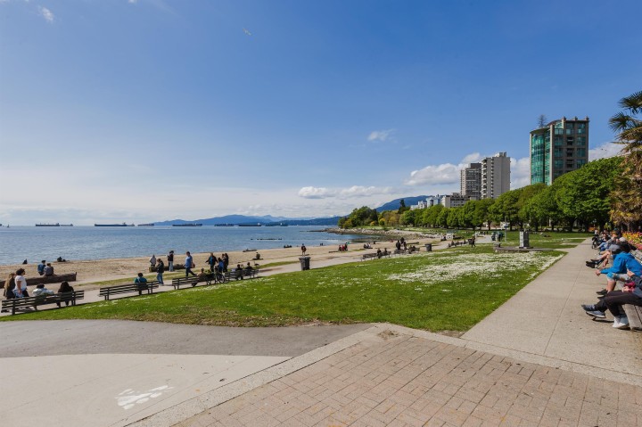 Photo 37 at 204 - 1740 Comox Street, West End VW, Vancouver West