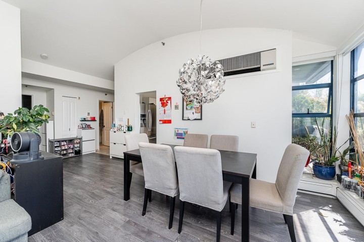 Photo 6 at 1403 - 3061 E Kent Avenue North, South Marine, Vancouver East