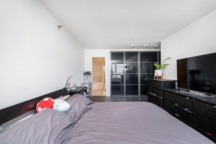 Photo 17 at 1403 - 3061 E Kent Avenue North, South Marine, Vancouver East