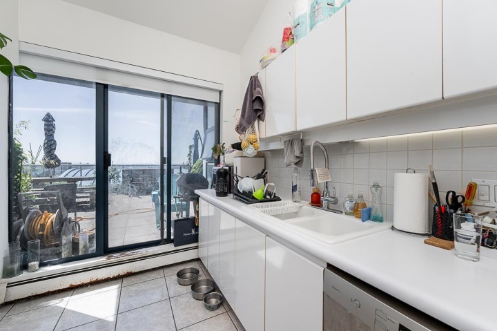 Photo 14 at 1403 - 3061 E Kent Avenue North, South Marine, Vancouver East