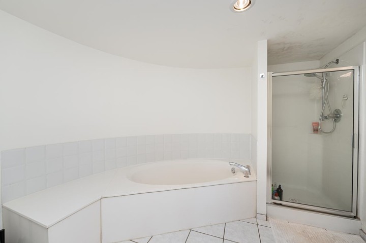 Photo 18 at 1403 - 3061 E Kent Avenue North, South Marine, Vancouver East