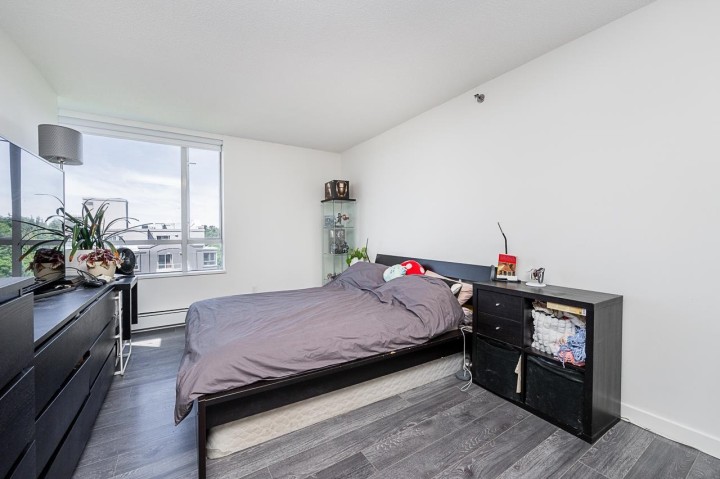 Photo 15 at 1403 - 3061 E Kent Avenue North, South Marine, Vancouver East