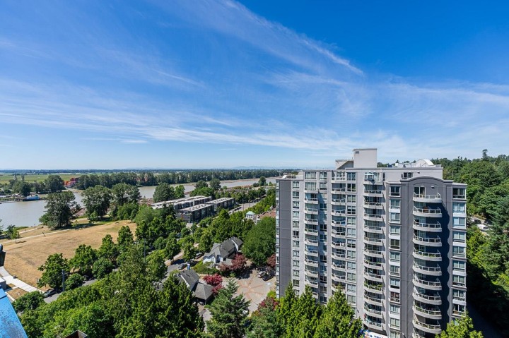 Photo 29 at 1403 - 3061 E Kent Avenue North, South Marine, Vancouver East