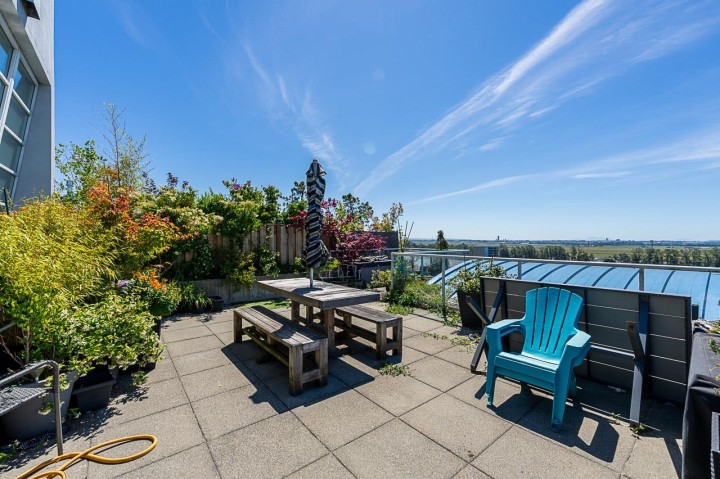 Photo 25 at 1403 - 3061 E Kent Avenue North, South Marine, Vancouver East