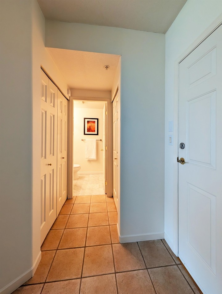 Photo 12 at 422 - 3629 Deercrest Drive, Roche Point, North Vancouver