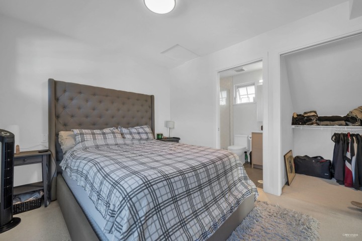 Photo 17 at 7901 Oak Street, Marpole, Vancouver West